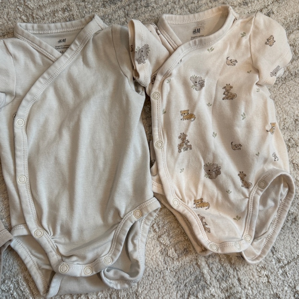 H&M Infant Kimono Wrap Bodysuit - Picture 5 of 6